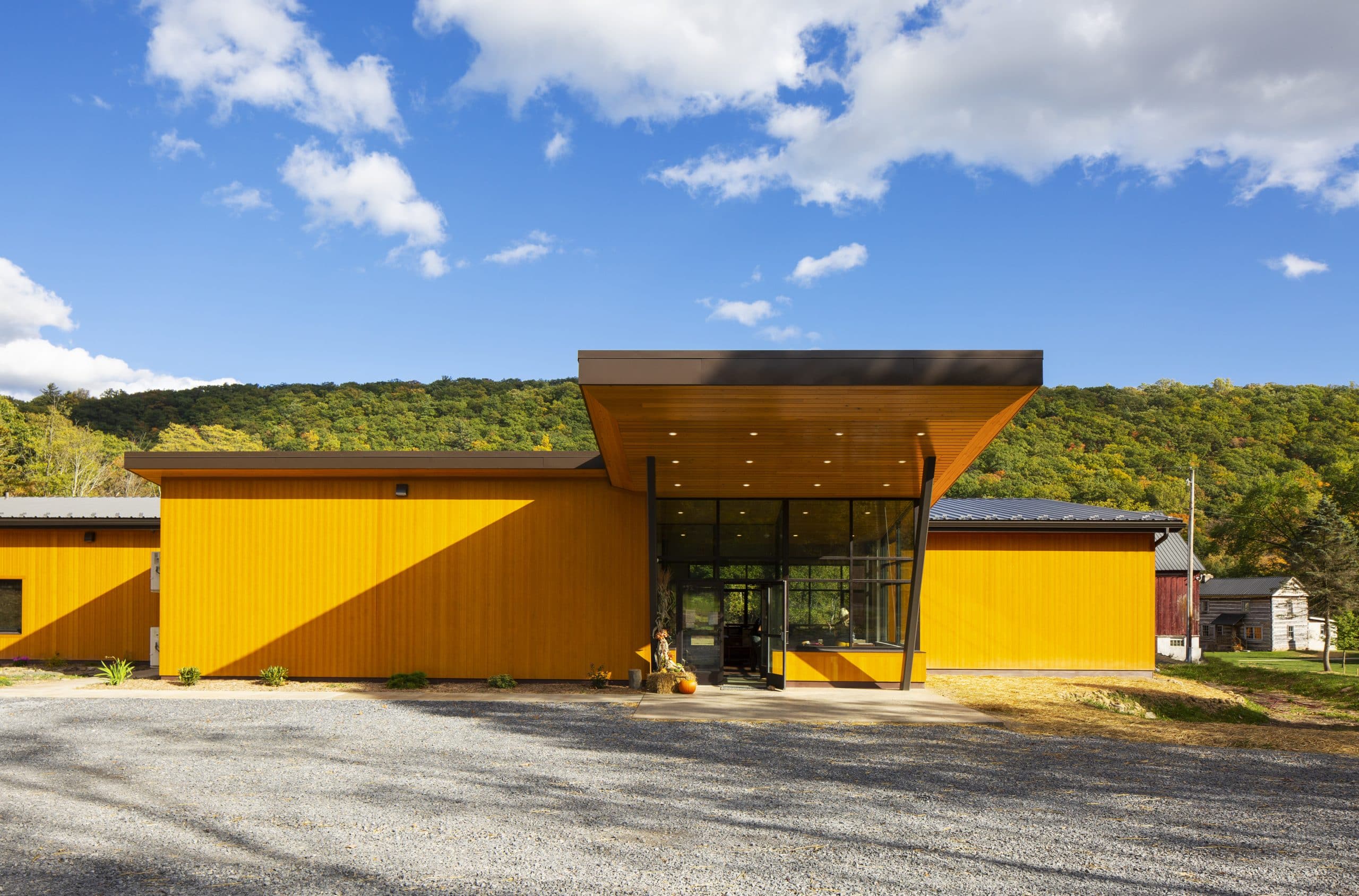 main-lodge-exterior-entry-melissa